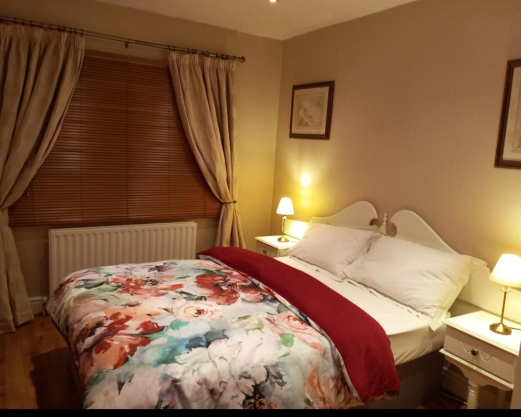 Mels Accomodation Letterkenny Exterior foto